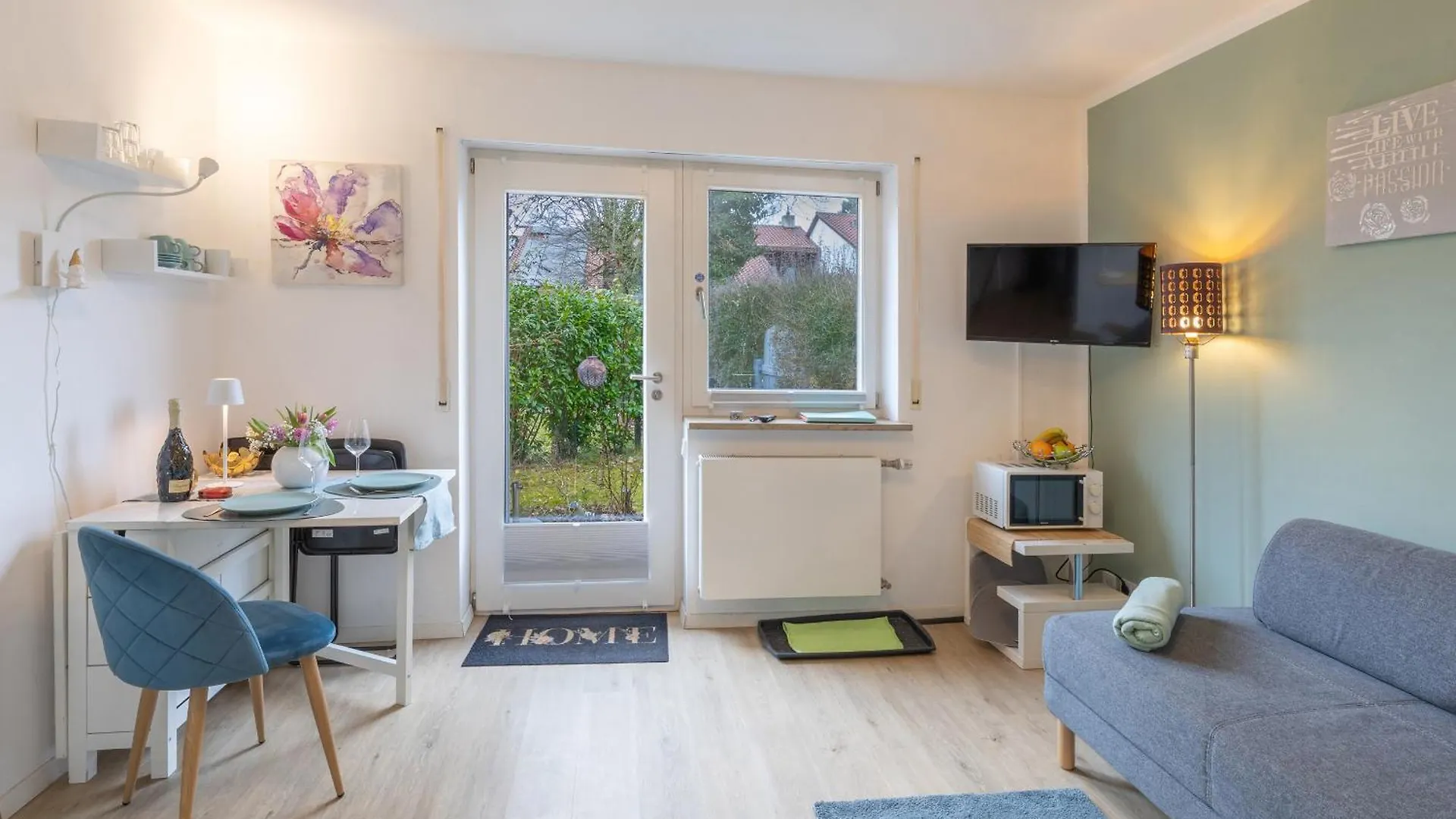 Apartment Sonnige, Ruhige Gartenwohnung Mit Terrasse U. Garten Oberhaching